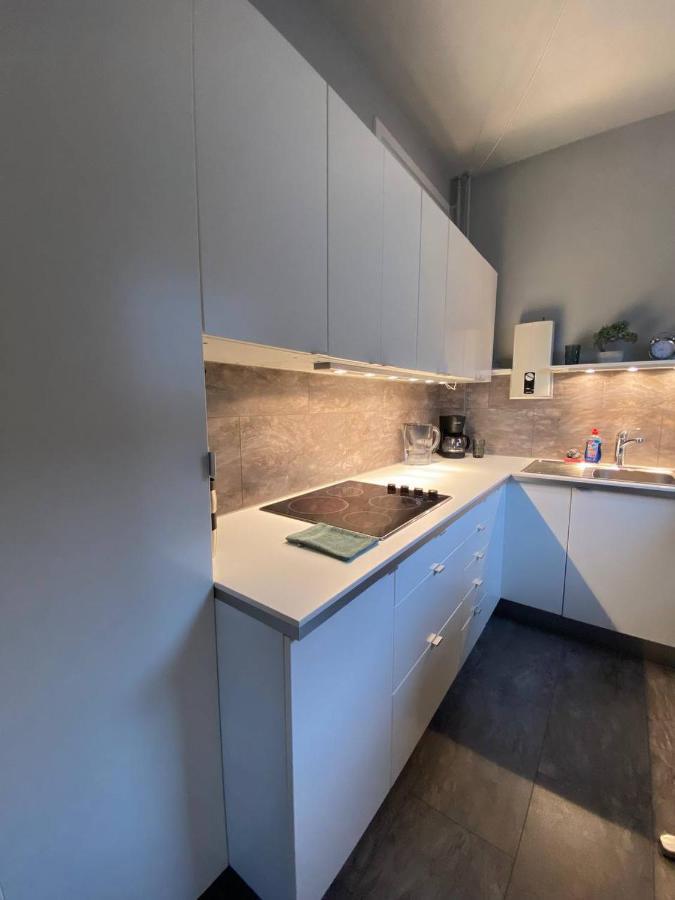 Cozy Modern Apartment With Small Balcony In The Heart Of Berlin Luaran gambar
